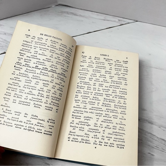 Caesar's Gallic War Interlinear Translation Mckay - Picture 4 of 16